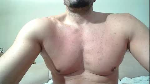 Snapshot of sex_machine_19 chatting on 11-19-25, 11:43 SEX MACHINE 19 online show from 11-19-25, 11:43