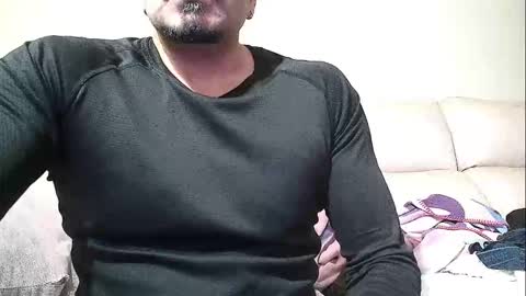 Snapshot of sex_machine_19 chatting on 02-28-26, 06:42 SEX MACHINE 19 online show from 02-28-26, 06:42