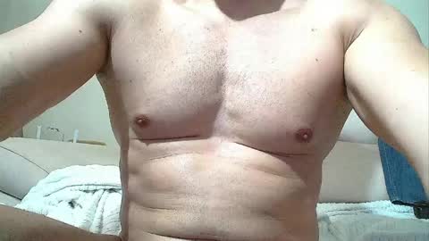 Snapshot of sex_machine_19 chatting on 05-19-26, 06:25 SEX MACHINE 19 online show from 05-19-26, 06:25