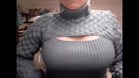 Snapshot of sexcoppia_24 chatting on 11-19-25, 11:32 sexcoppia_24 online show from 11-19-25, 11:32