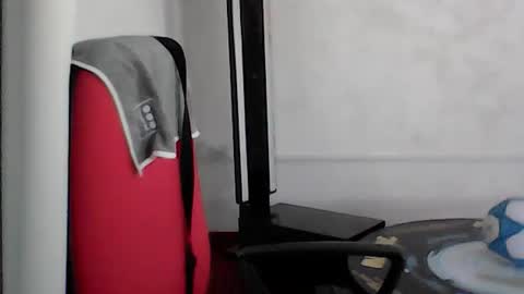 Snapshot of sexcoppia_24 chatting on 06-17-26, 07:44 sexcoppia_24 online show from 06-17-26, 07:44