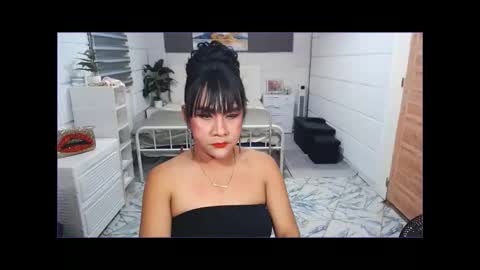 Snapshot of sexcum_trendingts_now chatting on 10-24-25, 03:14 MS Anna online show from 10-24-25, 03:14