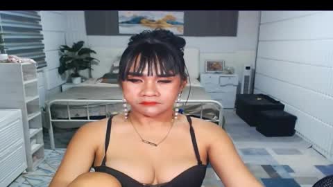Snapshot of sexcum_trendingts_now chatting on 10-25-25, 10:56 MS Anna online show from 10-25-25, 10:56