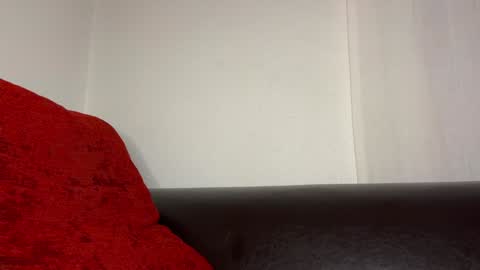 Snapshot of sexfriendch chatting on 12-23-24, 04:55 Lucenzo online show from 12-23-24, 04:55