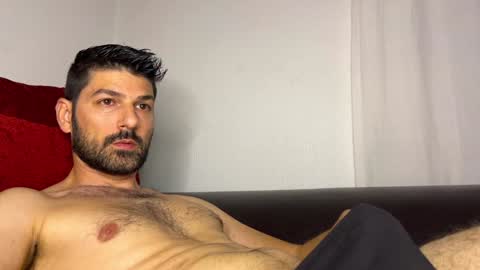 Snapshot of sexfriendch chatting on 12-30-24, 01:15 Lucenzo online show from 12-30-24, 01:15