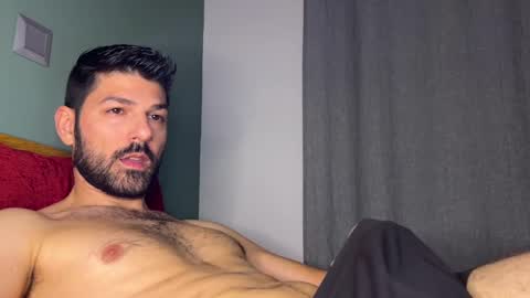 Snapshot of sexfriendch chatting on 02-28-25, 01:26 Lucenzo online show from 02-28-25, 01:26