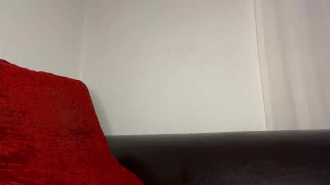 Snapshot of sexfriendch chatting on 03-07-25, 05:29 Lucenzo online show from 03-07-25, 05:29