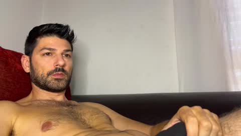 Snapshot of sexfriendch chatting on 09-30-25, 10:20 Lucenzo online show from 09-30-25, 10:20