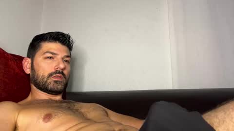 Snapshot of sexfriendch chatting on 11-14-25, 02:10 Lucenzo online show from 11-14-25, 02:10