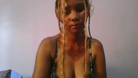 Snapshot of sexie_love chatting on 03-04-25, 10:57 Nancy online show from 03-04-25, 10:57