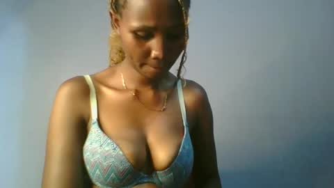 Snapshot of sexie_love chatting on 03-11-25, 06:21 Nancy online show from 03-11-25, 06:21