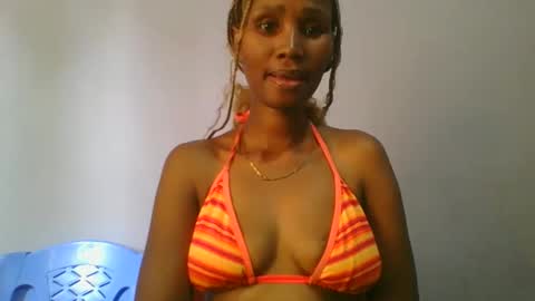 Snapshot of sexie_love chatting on 03-12-25, 10:05 Nancy online show from 03-12-25, 10:05
