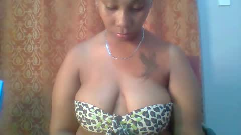 Snapshot of sexie_love chatting on 02-06-26, 04:06 Nancy online show from 02-06-26, 04:06