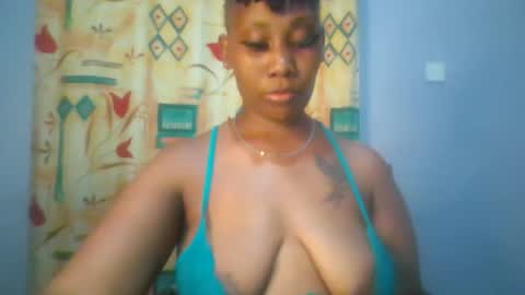 Snapshot of sexie_love chatting on 02-18-26, 07:54 Nancy online show from 02-18-26, 07:54