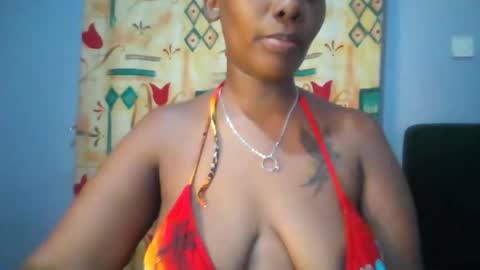 Snapshot of sexie_love chatting on 02-25-26, 07:56 Nancy online show from 02-25-26, 07:56