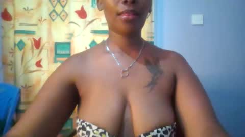 Snapshot of sexie_love chatting on 02-27-26, 04:45 Nancy online show from 02-27-26, 04:45
