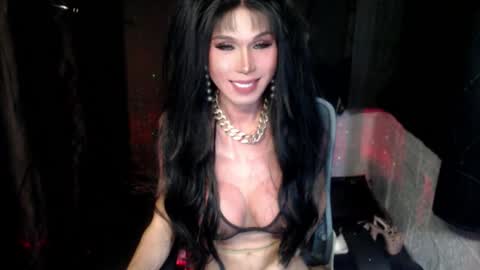 Snapshot of sexiest_asiants chatting on 09-15-25, 09:37 nicole online show from 09-15-25, 09:37