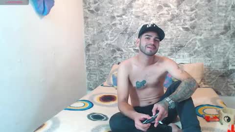 Snapshot of sexincompany chatting on 10-03-25, 07:11 monserat y thony online show from 10-03-25, 07:11