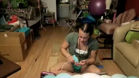 Snapshot of sexiwhiskey699 chatting on 06-08-26, 04:13 sexiwhiskey699 online show from 06-08-26, 04:13