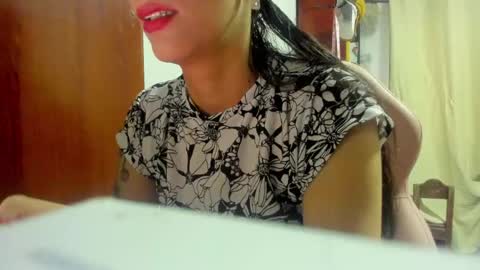 Snapshot of sexmilkdirty chatting on 06-06-26, 10:14 sexmilkdirty online show from 06-06-26, 10:14