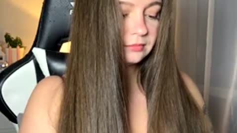 Snapshot of sexmoon11 chatting on 11-24-25, 02:50 My name is Mia whats yours online show from 11-24-25, 02:50