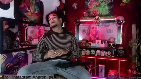 Aharon  ravelo online show from 12-21-25, 06:31