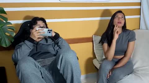 KhidaMilo online show from 01-17-26, 04:39