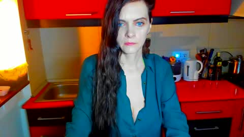 Snapshot of sexqueen1111 chatting on 05-23-26, 06:12 sexqueen1111 online show from 05-23-26, 06:12