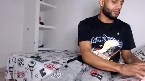 Snapshot of sexseason777 chatting on 05-17-26, 08:12 STIIV G online show from 05-17-26, 08:12