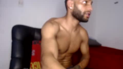 Snapshot of sexseason777 chatting on 06-12-26, 03:55 STIIV G online show from 06-12-26, 03:55