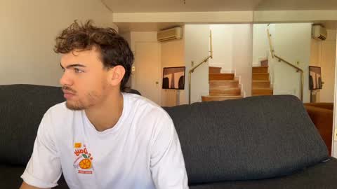 Andrea online show from 12-19-25, 02:46