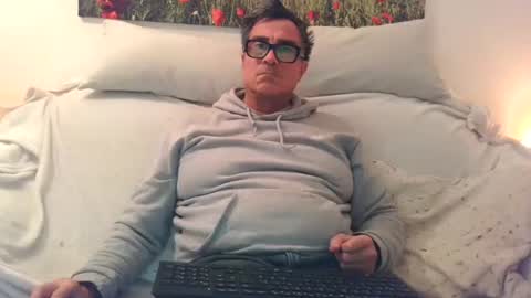 Snapshot of sexurbation chatting on 12-02-24, 08:00 Sexurbation online show from 12-02-24, 08:00