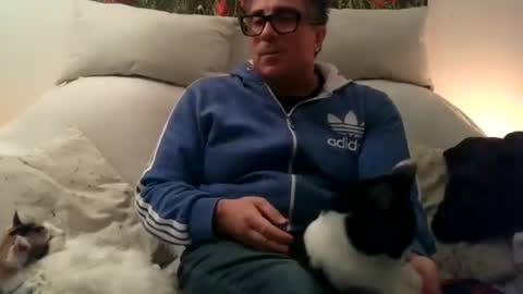 Snapshot of sexurbation chatting on 01-23-25, 09:39 Sexurbation online show from 01-23-25, 09:39