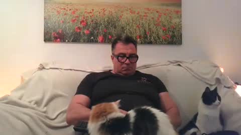 Snapshot of sexurbation chatting on 09-23-25, 09:51 Sexurbation online show from 09-23-25, 09:51