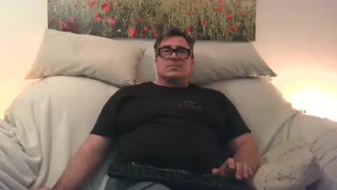 Snapshot of sexurbation chatting on 10-12-25, 08:30 Sexurbation online show from 10-12-25, 08:30