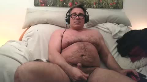 Snapshot of sexurbation chatting on 10-13-25, 09:37 Sexurbation online show from 10-13-25, 09:37