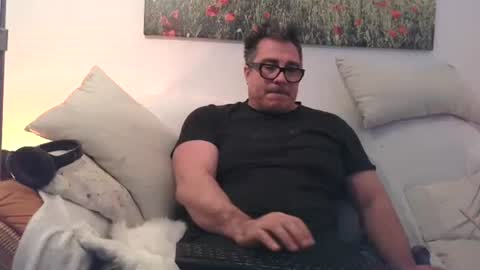 Snapshot of sexurbation chatting on 10-26-25, 03:40 Sexurbation online show from 10-26-25, 03:40