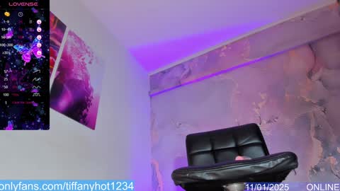 Snapshot of sexwildlatin chatting on 01-12-25, 12:49 Tifanny Benitez online show from 01-12-25, 12:49