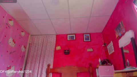 Snapshot of sexwildlatin chatting on 06-27-26, 08:03 Tifanny Benitez online show from 06-27-26, 08:03
