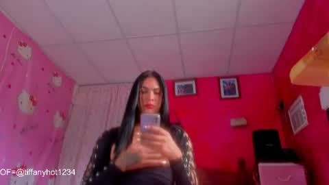 Snapshot of sexwildlatin chatting on 07-19-26, 05:05 Tifanny Benitez online show from 07-19-26, 05:05