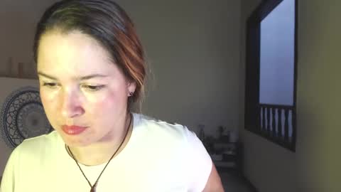 Snapshot of sexwwoman chatting on 01-24-25, 10:51 CHIARA online show from 01-24-25, 10:51