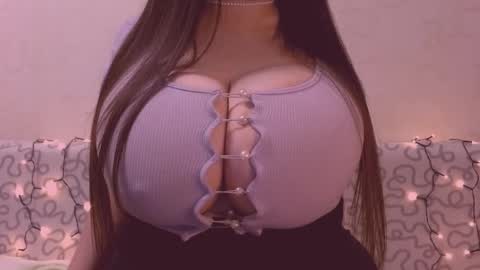 Julia online show from 02-12-25, 05:15