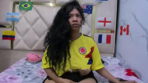 Snapshot of sexxtaty chatting on 06-27-26, 04:12 Sexxtaty online show from 06-27-26, 04:12