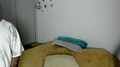 Snapshot of sexxxmaffia69 chatting on 02-27-25, 02:21 David y Sammy online show from 02-27-25, 02:21