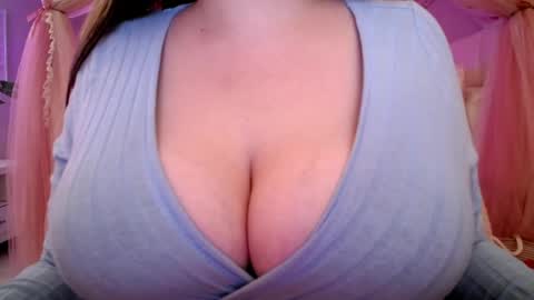 Princess online show from 05-27-26, 01:35