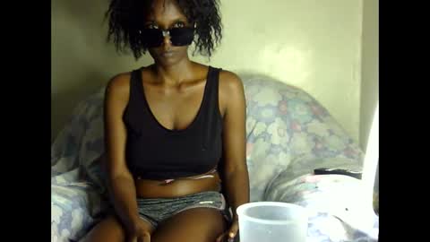 Snapshot of sexxy_boobiess chatting on 11-06-25, 08:59 Natural boobs online show from 11-06-25, 08:59