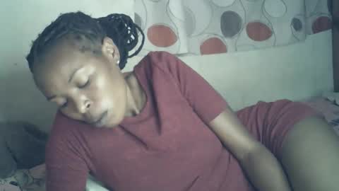 Snapshot of sexxy_curvy23 chatting on 01-11-26, 08:03 sexxy_curvy23 online show from 01-11-26, 08:03