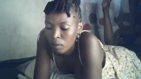 sexxy_curvy23 online show from 02-07-26, 11:03