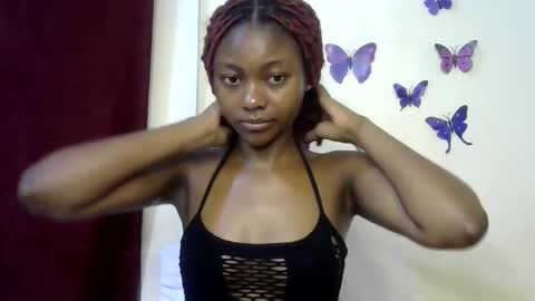 Snapshot of sexxy_divaa chatting on 05-27-26, 03:20 vicky online show from 05-27-26, 03:20