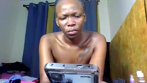 Snapshot of sexxy_goddes chatting on 06-05-26, 03:02 skylar online show from 06-05-26, 03:02